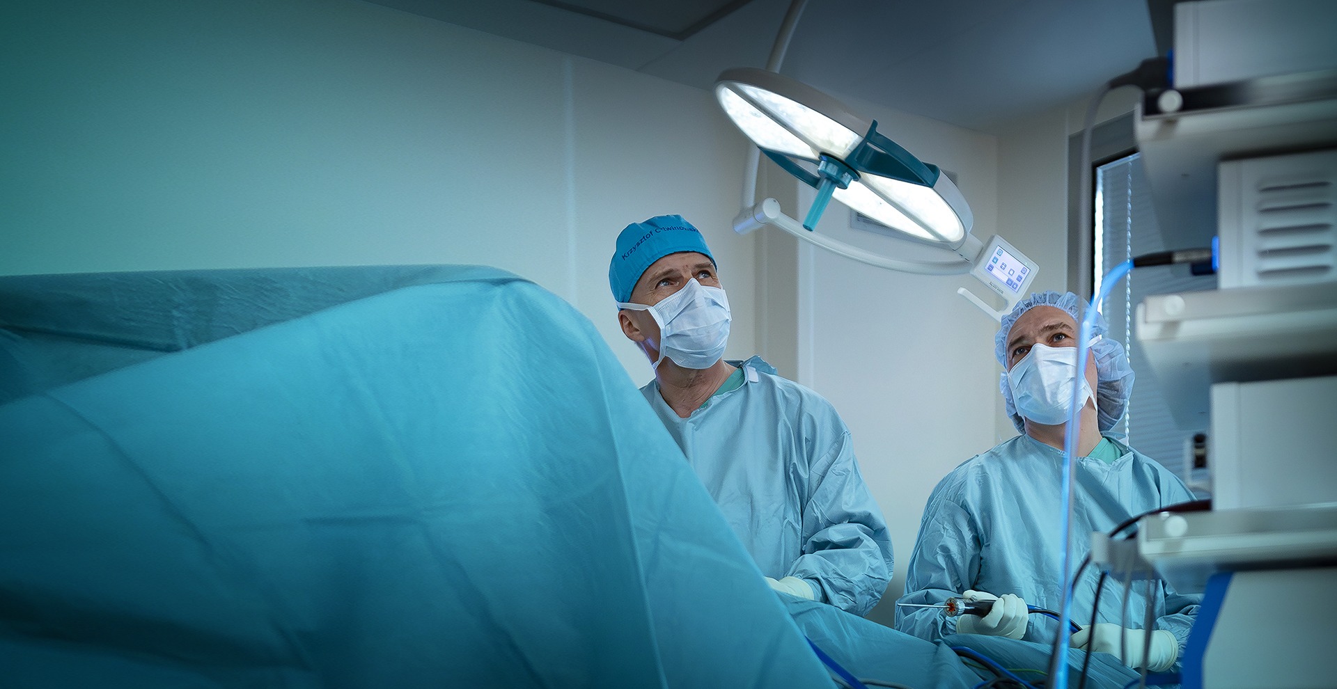 890A6546-Enhanced-NR_3